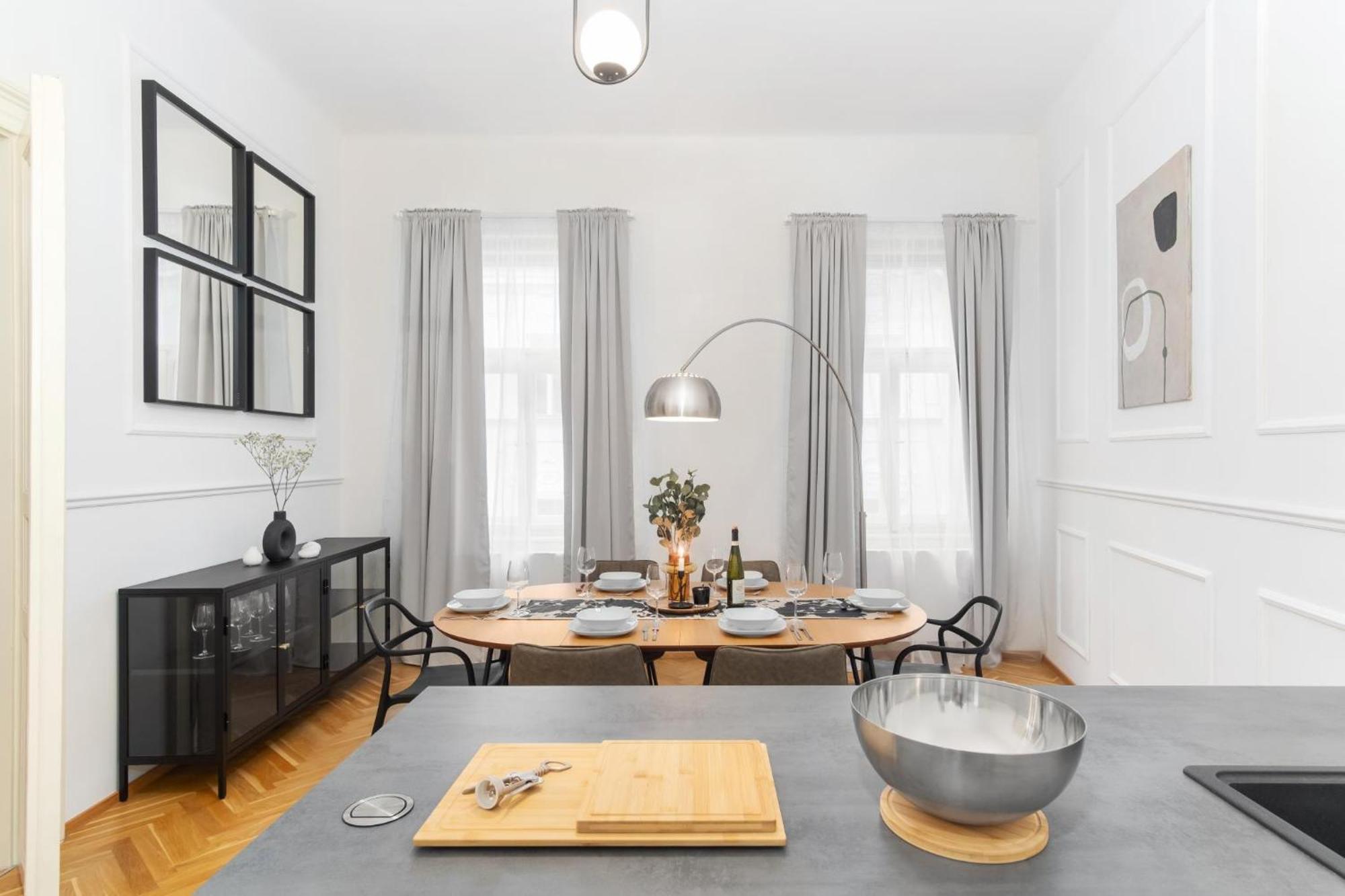 Stru House By Prague Days - Luxurious Apartments Next To National Theatre المظهر الخارجي الصورة